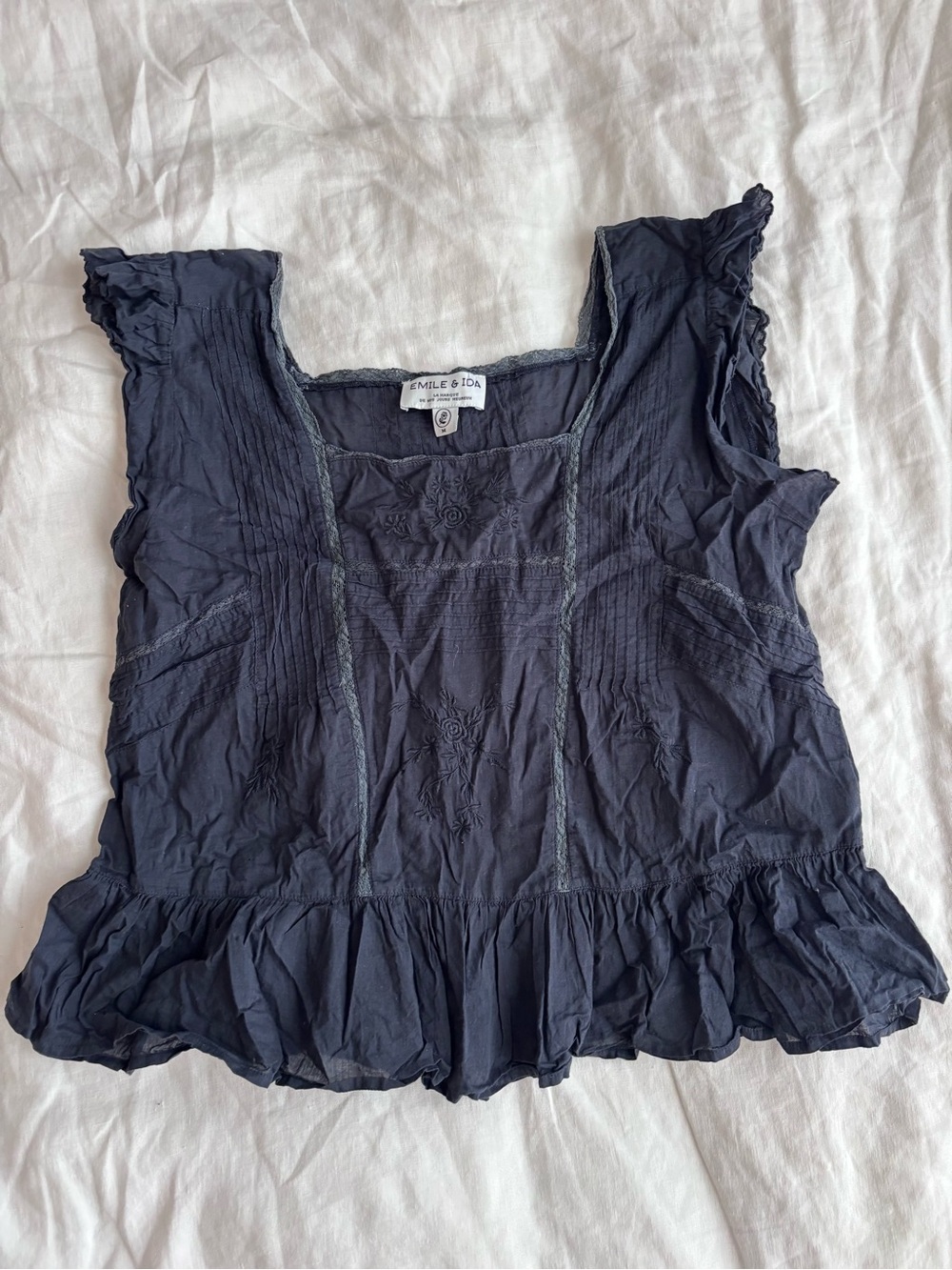 Emile et Ida Navy Cotton Ruffle-Hem Embroidered Top